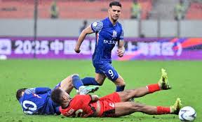 4-3险胜布莱顿＋斩获联赛4连胜＋跃居积分榜第3位＋各项赛事6连胜